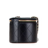 シャネル マトラッセ ココマーク チェーン バニティバッグ ショルダーバッグ ブラック ラムスキン レディース CHANEL 【中古】